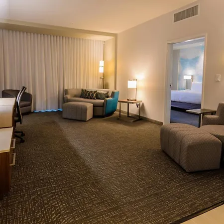 Courtyard By Marriott Lake Jackson Exterior photo