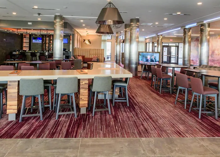Courtyard By Marriott Lake Jackson