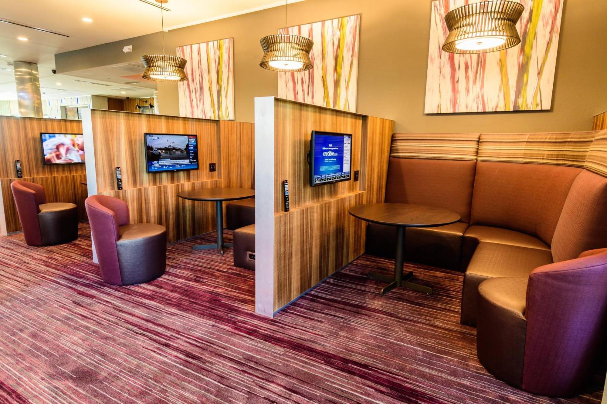 Courtyard By Marriott Jackson Lake Jackson