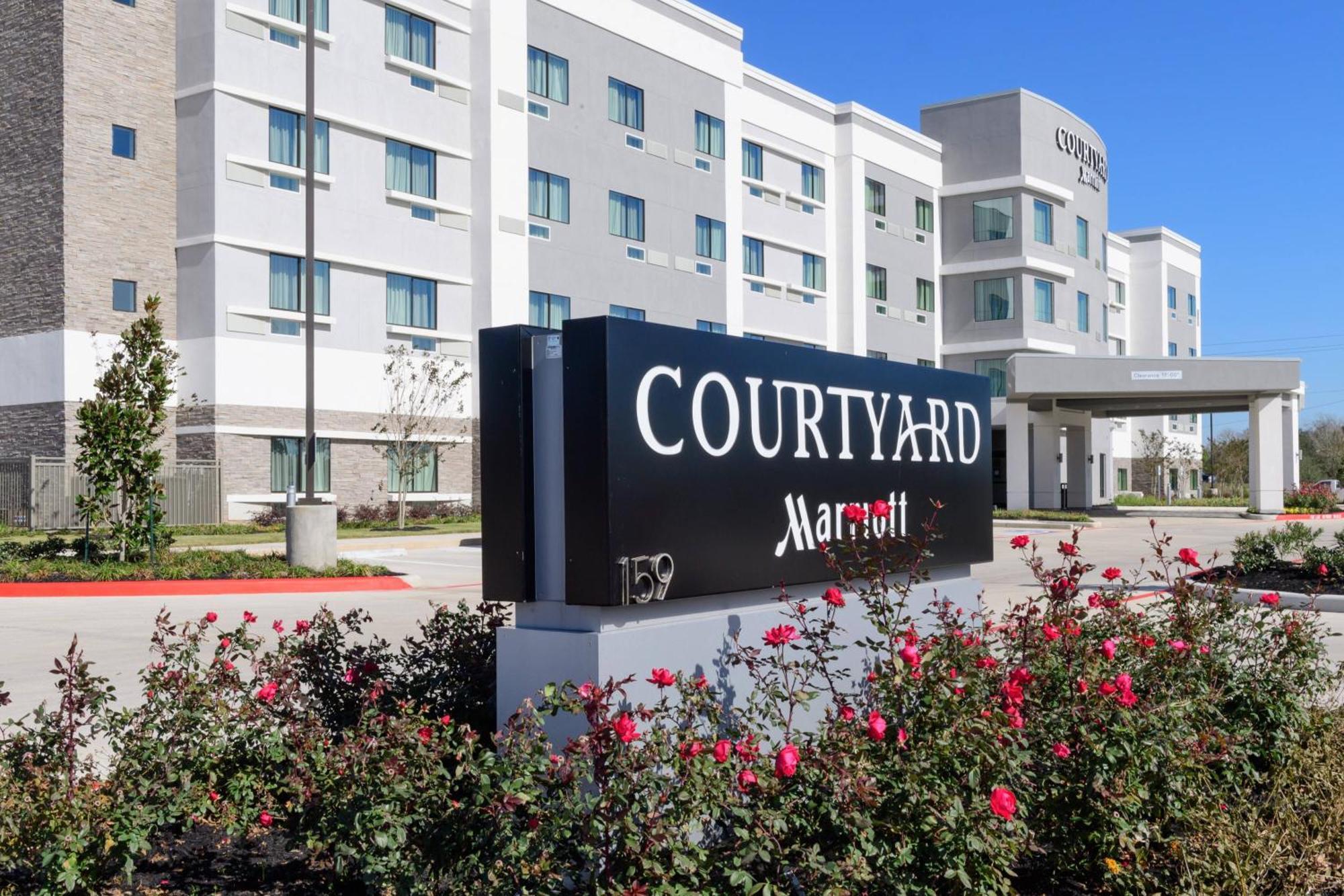 Courtyard By Marriott Jackson